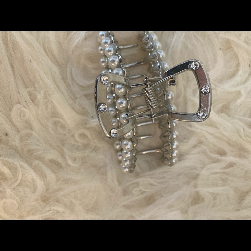 Hair clip - Picture 2 of 2